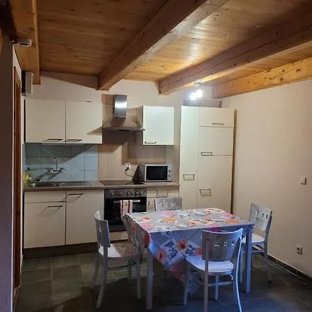 Guest house Mohas Vendeghaz Mohas Ut 107 *