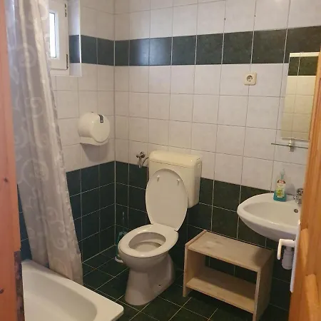 Mohas Vendeghaz Mohas Ut 107 * Koszeg